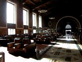 A Union Station bellrl