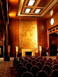 A Queen Mary egyik blterme