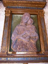 Santa Barbara misszió - Faragott Szűzanya kép