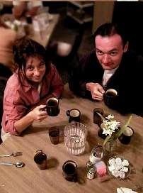 Adel es Sanyi varjak az ujabb kor almaitalt