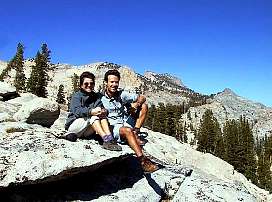 Pihenes egy kis hegymaszas utan